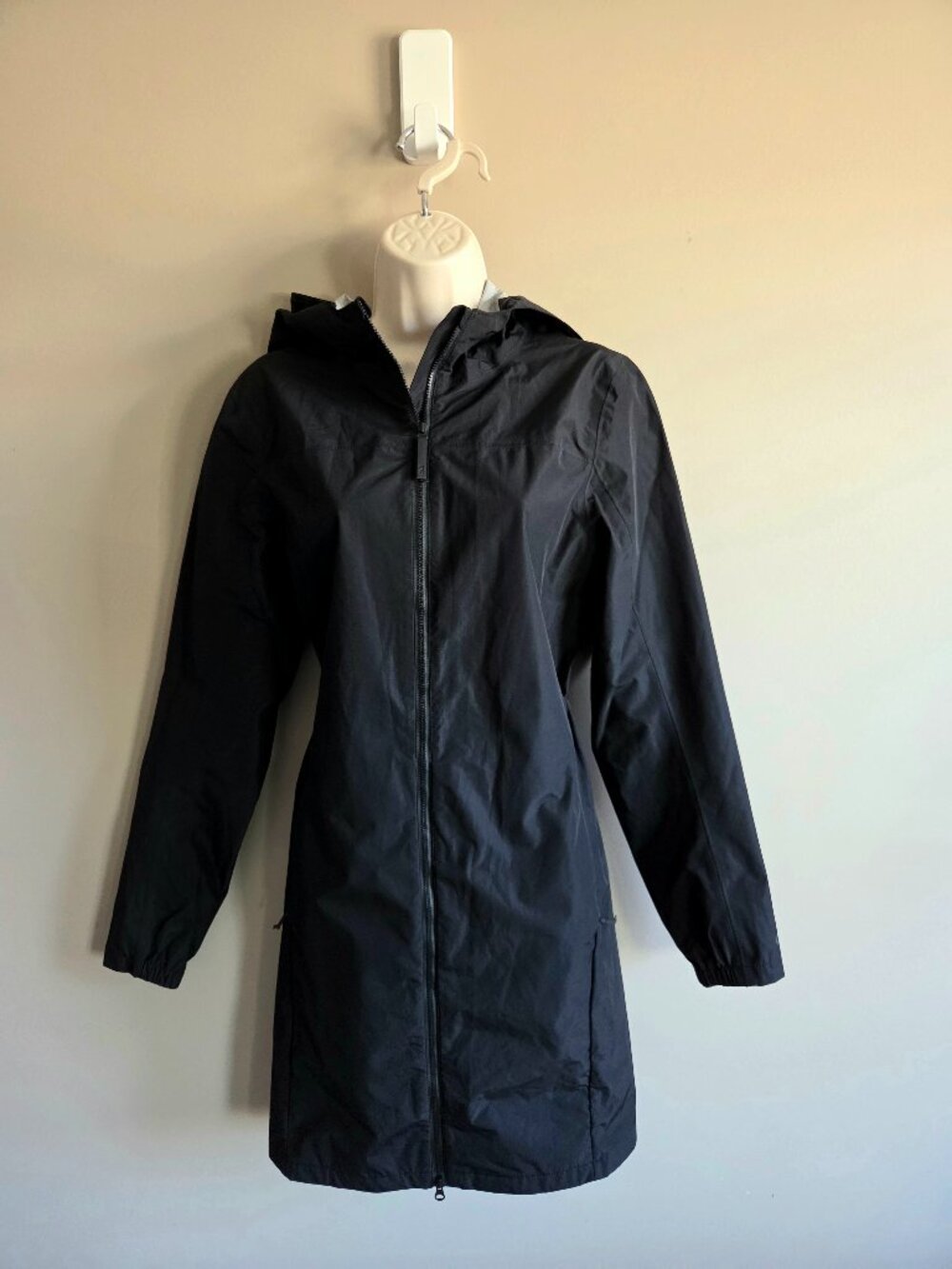 Lole Black Rain Jacket Coat with hood.